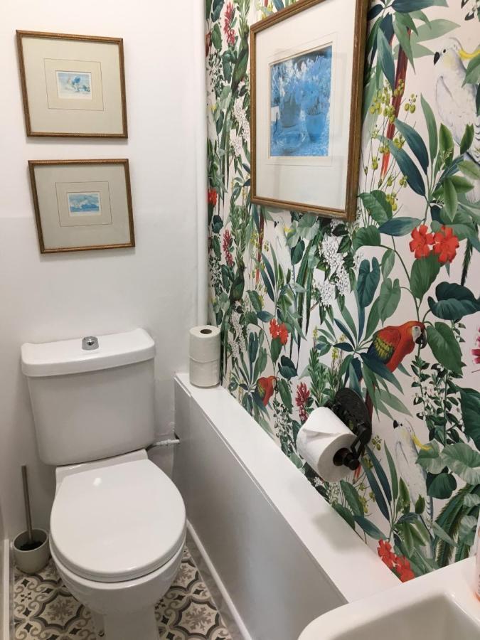 森林者与花酒店 巴斯 外观 照片
